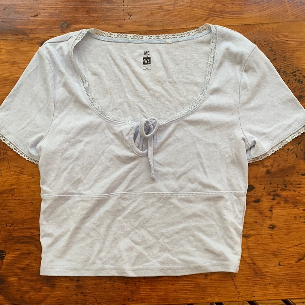 Baby blue cropped t-shirt
